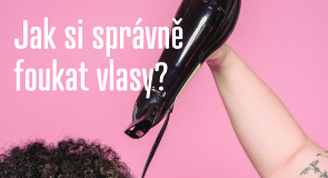 Umyjem, zamotám do osušky a rýchlo vyfénujem v predklone. Alebo rovno nechám voľne uschnúť. To je jedna z najväčších chýb, ktorej sa dopúšťame.